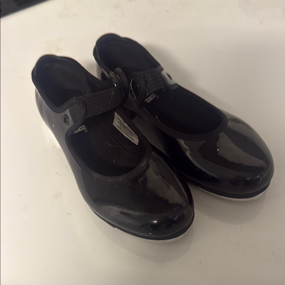 Bloch Black Dress Shoes Glossy Slip-On